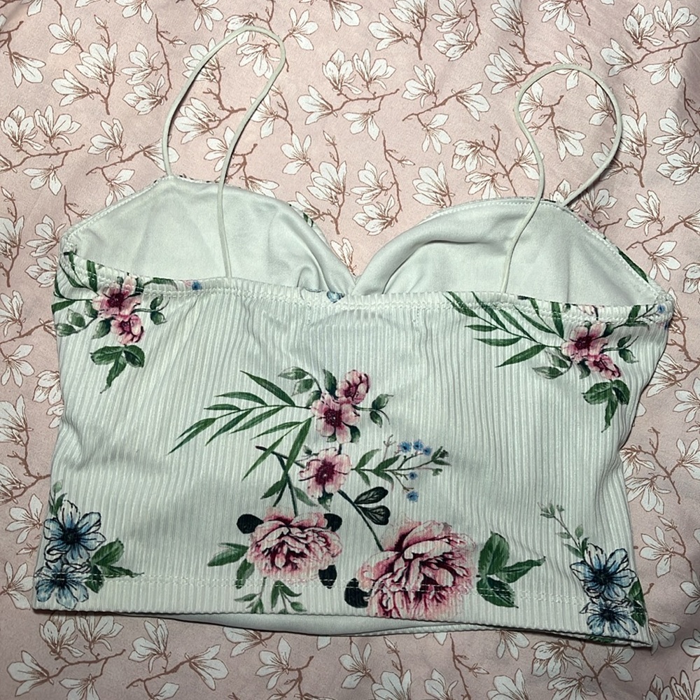 Mini Flowered Top - Picture 3 of 4